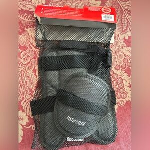 Marucci leg guard - baseball